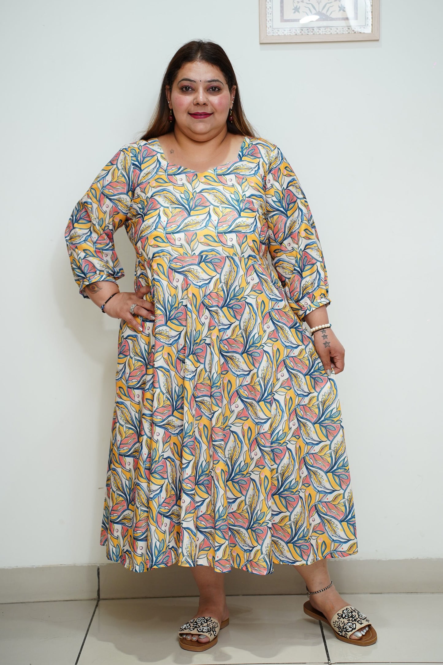 Women Plus Size Beige Printed Everyday Calf Dress with Pockets