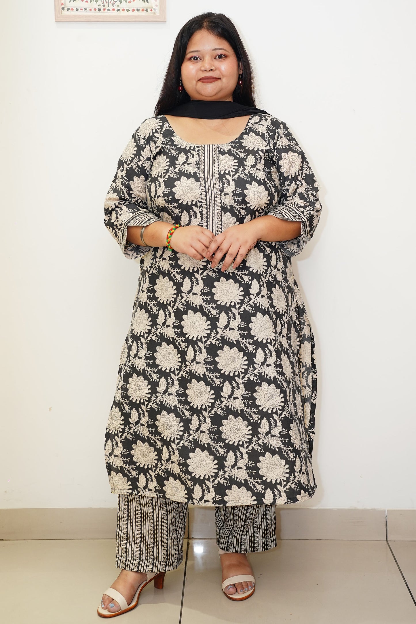 Women Plus Size Black Floral Cotton Straight Cut Suit Set