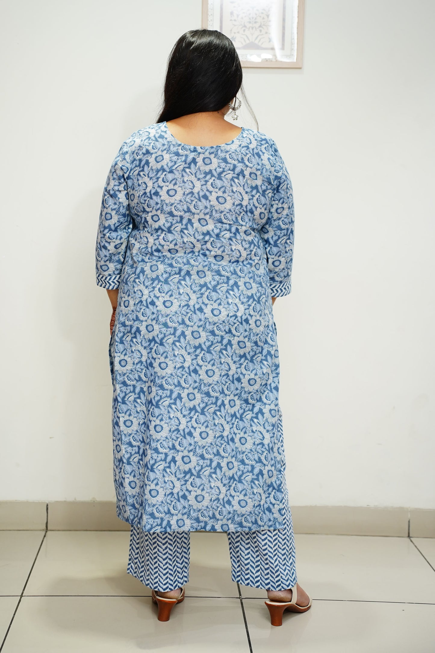 Women Plus Size Blue Floral Cotton Straight Cut Suit