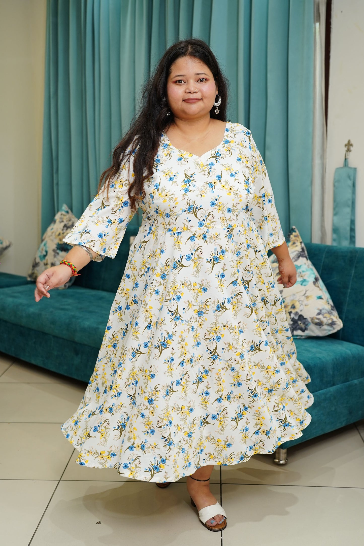 Women Plus Size Ivory Flared Calf Dress with Pockets