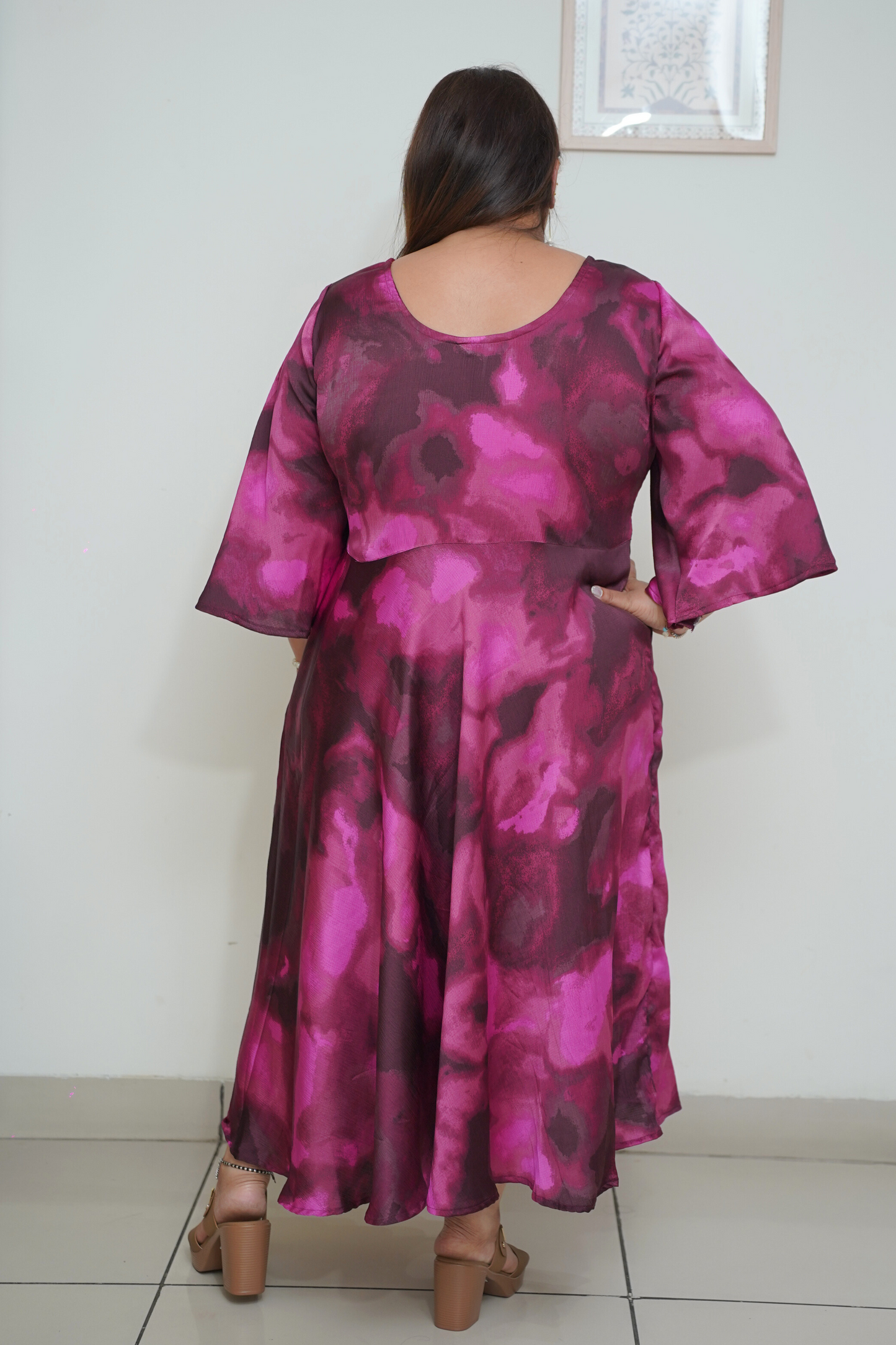 Women Plus Size Deep Wine Abstract Printed Dress with Pockets