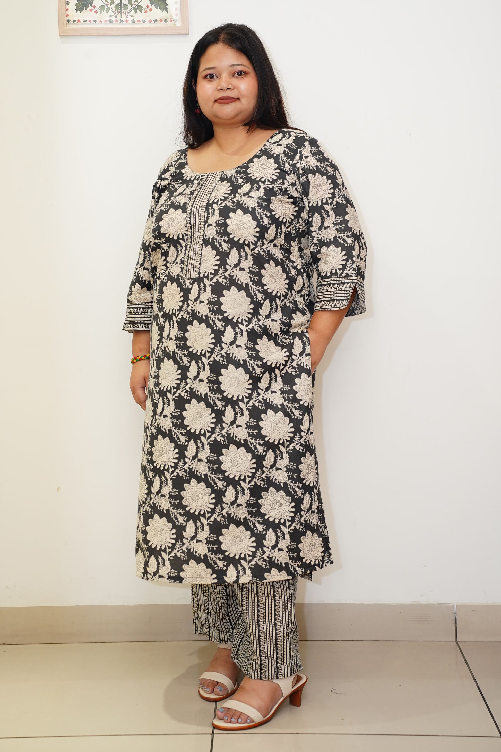 Women Plus Size Black Floral Cotton Straight Cut Suit Set