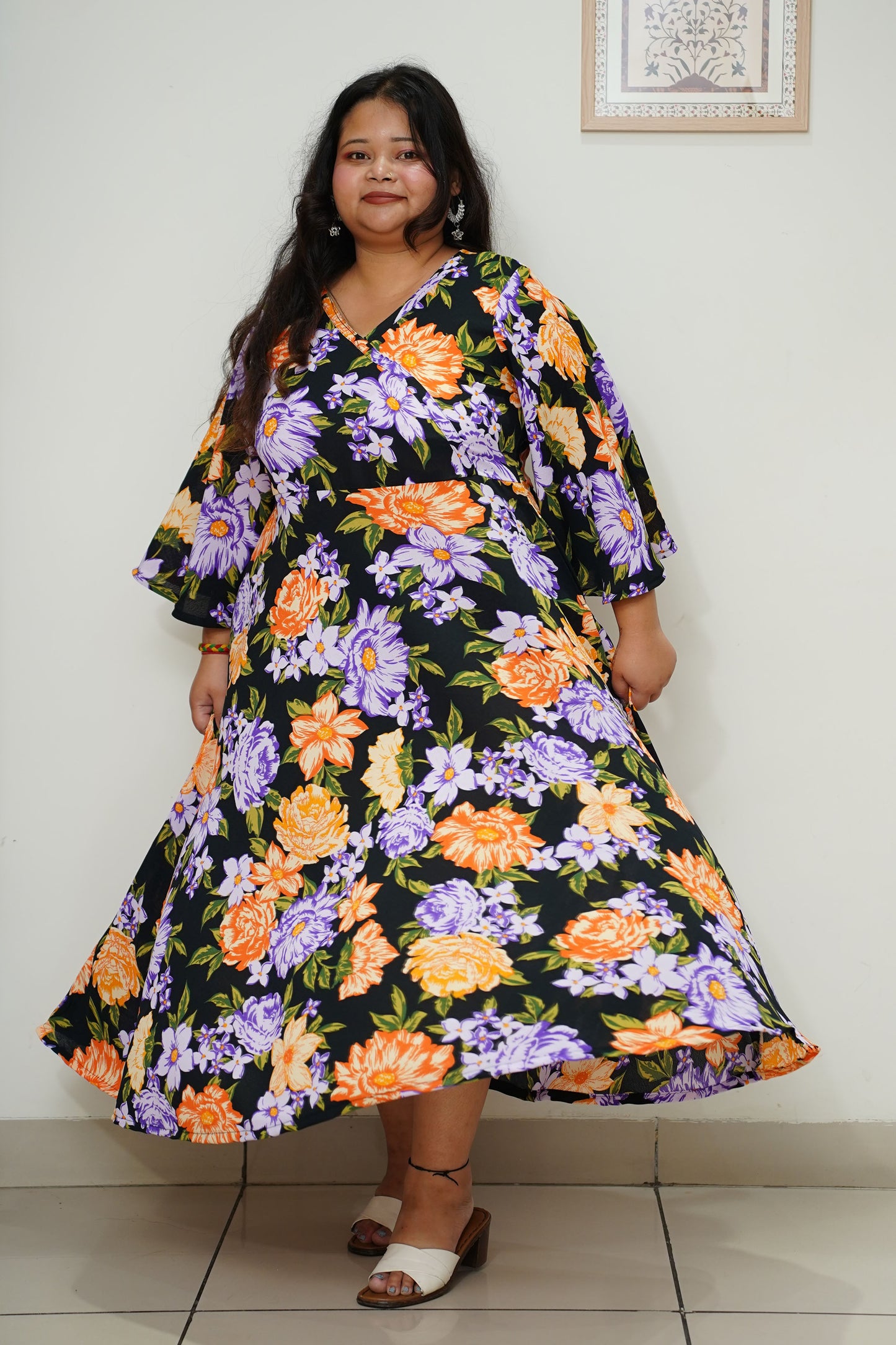 Women Plus Size Black Floral Flared Maxi Dress with Pockets
