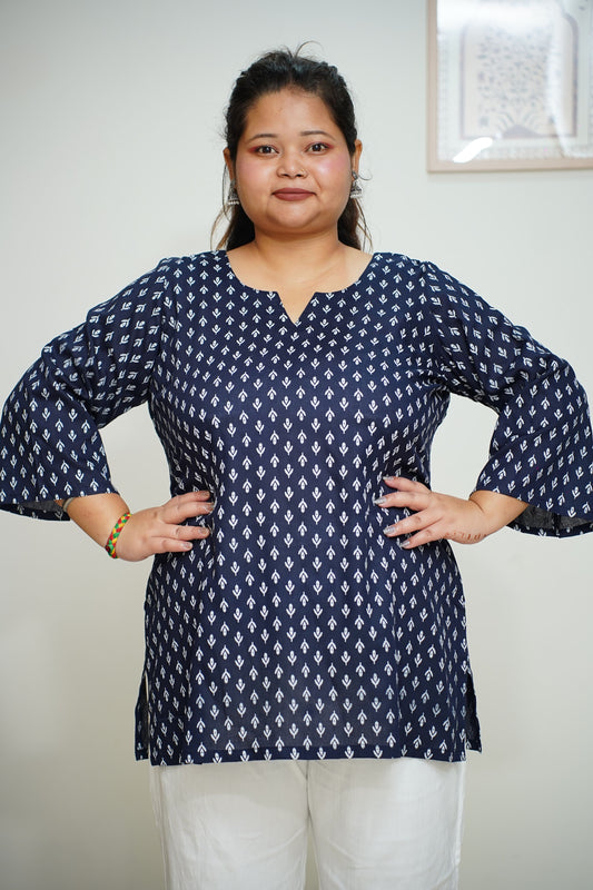 Women Plus Size  Navy Printed Everyday Rayon Kurta