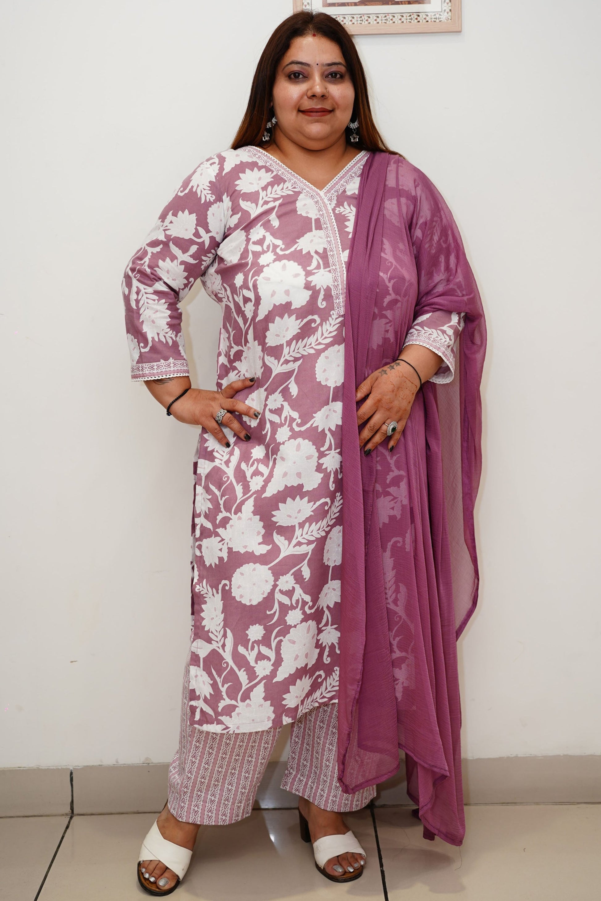 Women Plus Size Onion Cotton Straight Cut Suit Set