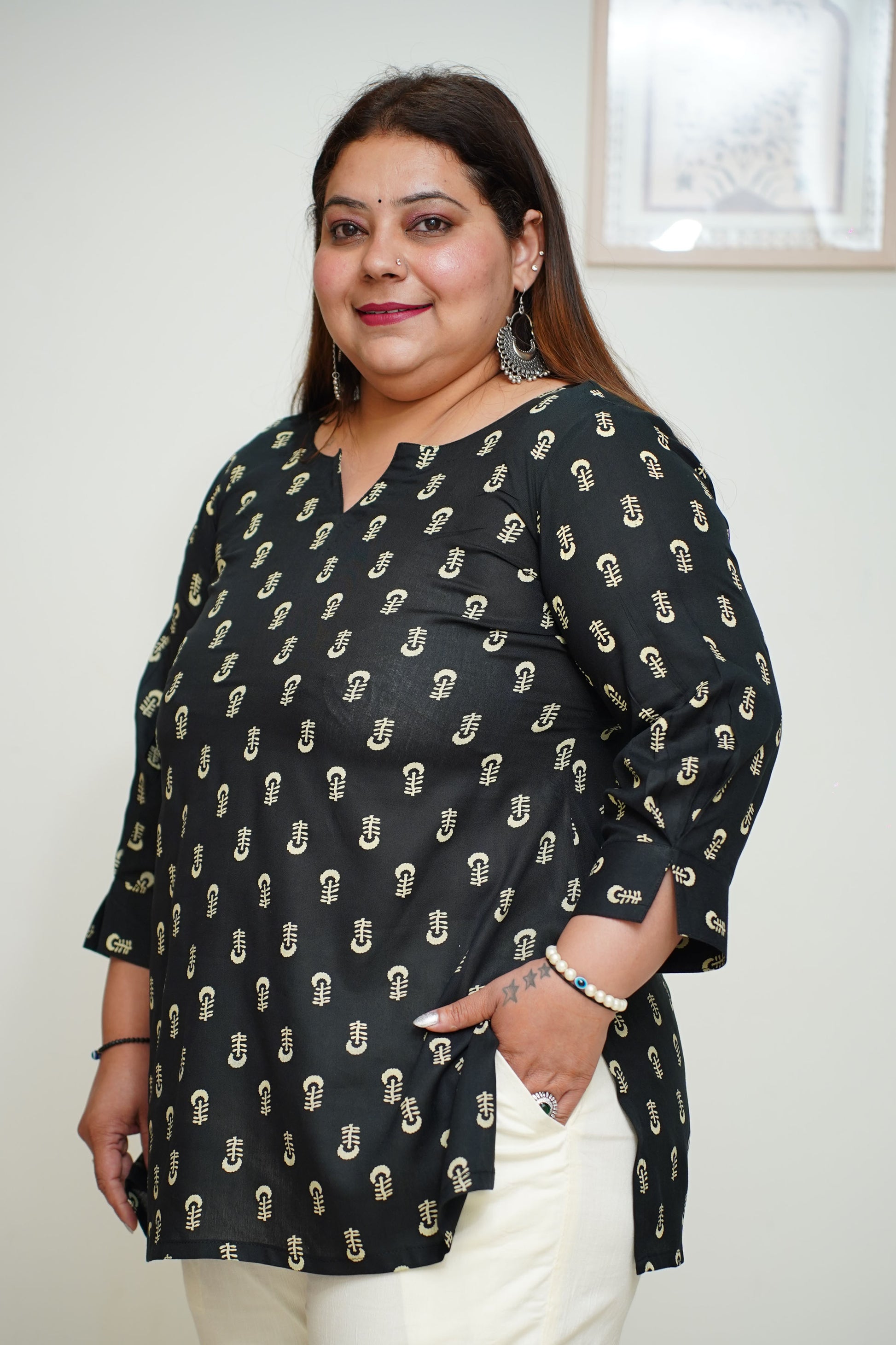 Women Plus Size Black Printed Everyday Rayon Kurta