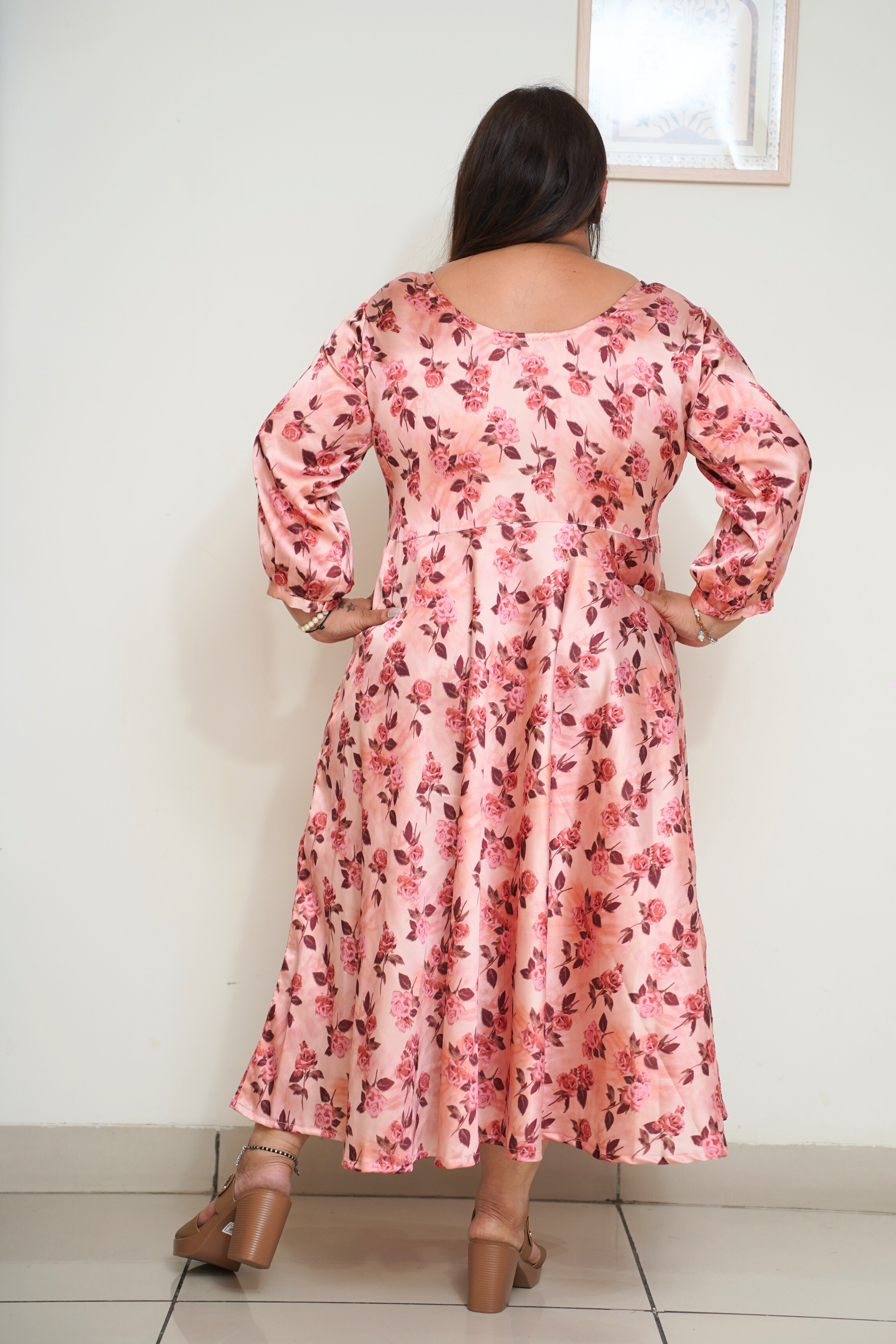 Women Plus Size Peach Digital Printed Dress with Pockets