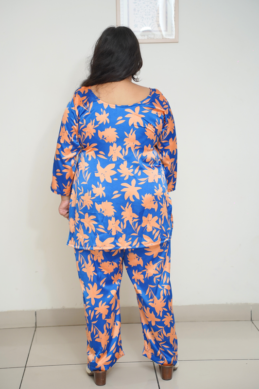 Women Plus Size Vibrant Blue Digital Printed Co-ord Set