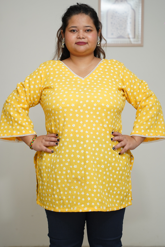 Women Plus Size Yellow Floral V-neck Everyday Top