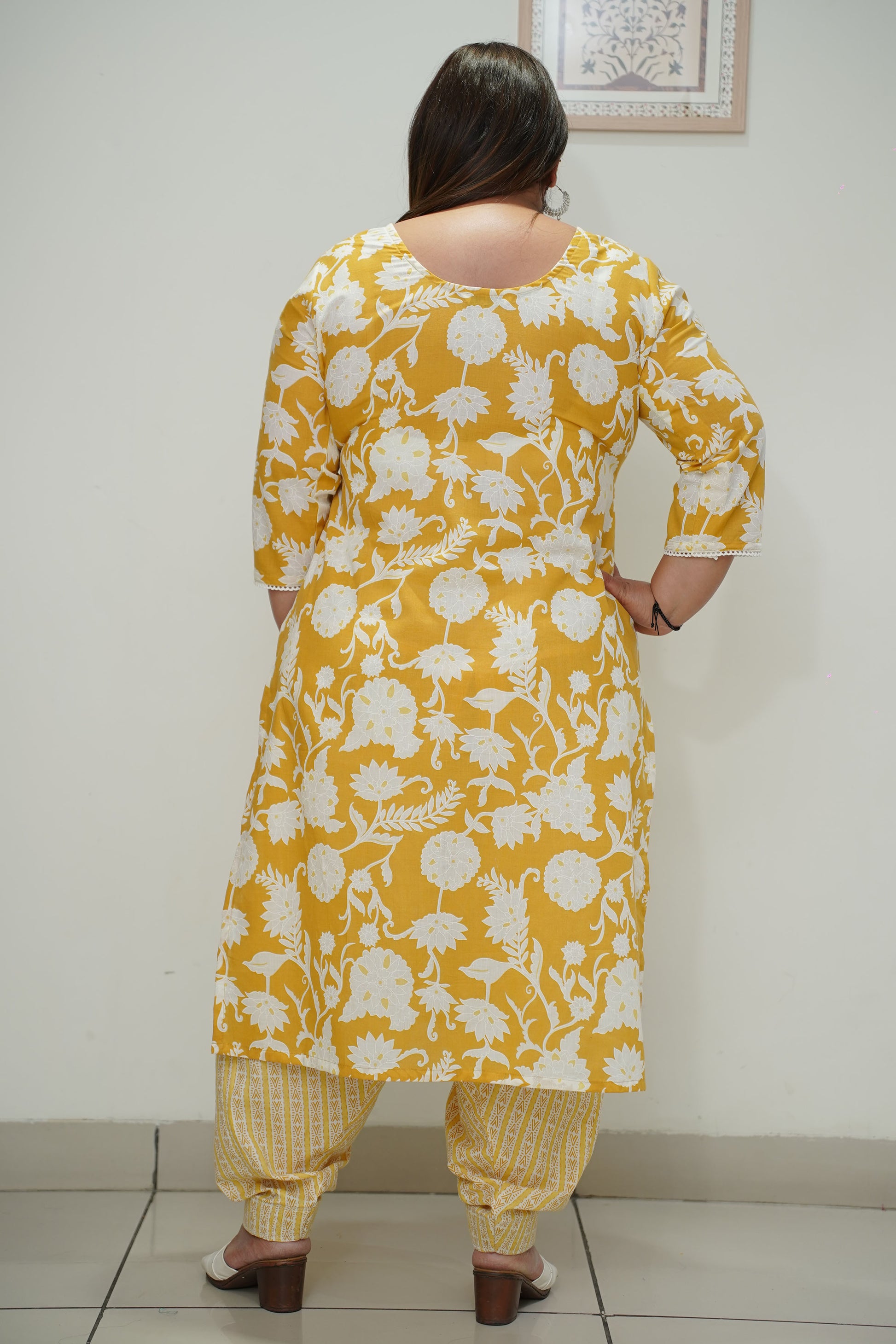 Women Plus Size Yellow Floral Cotton Straight Cut Salwar Suit