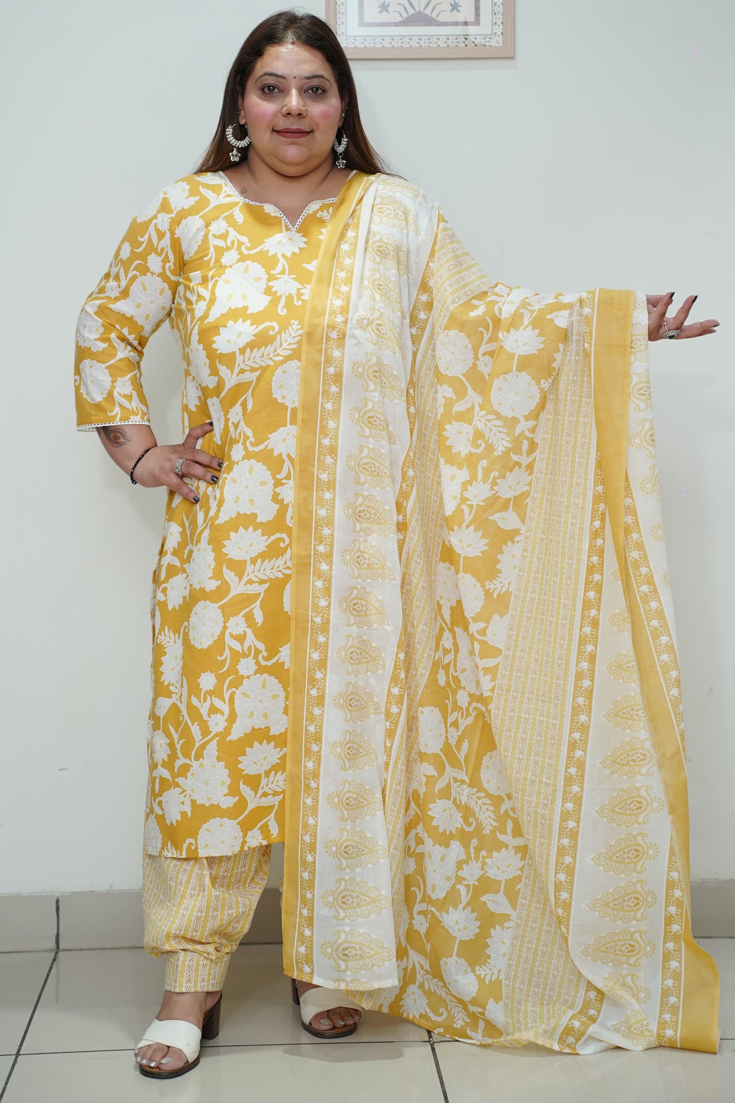Women Plus Size Yellow Floral Cotton Straight Cut Salwar Suit
